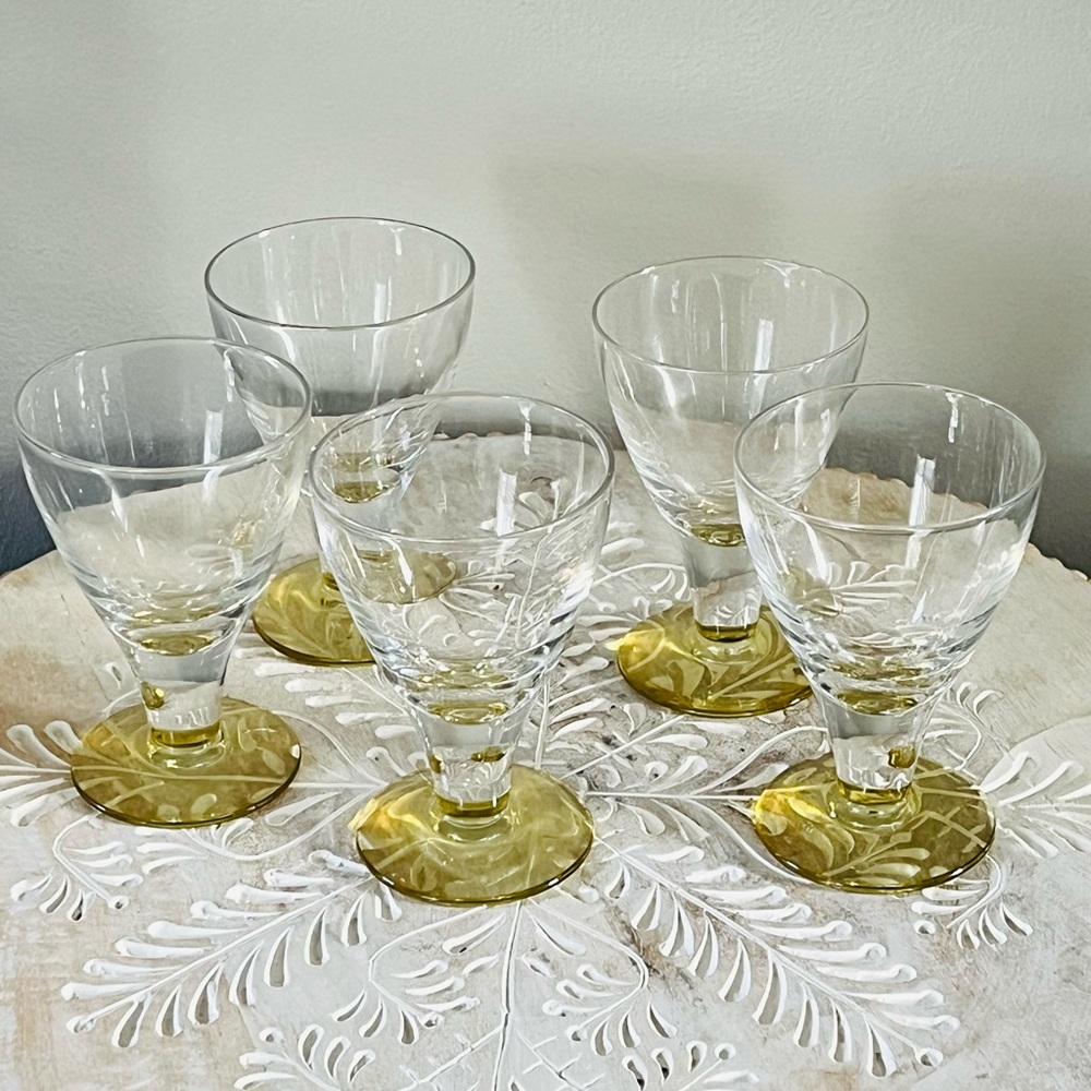 Vintage Clear Glass Goblets –       Set of 6 | Yellow Base Stemware